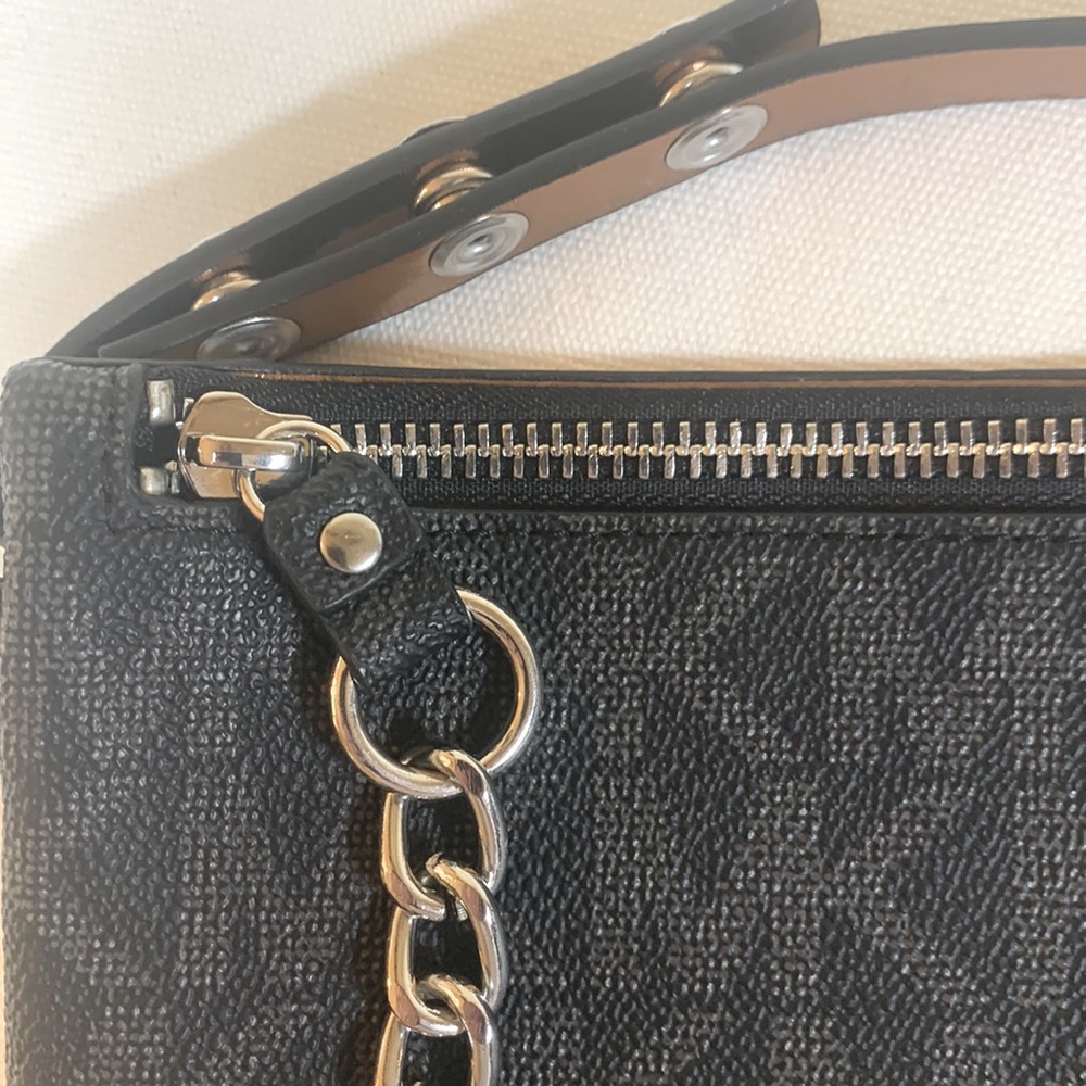 NWT Michael Kors Belt Bag XL Black and Gray Adjustable - Picture 3 of 9
